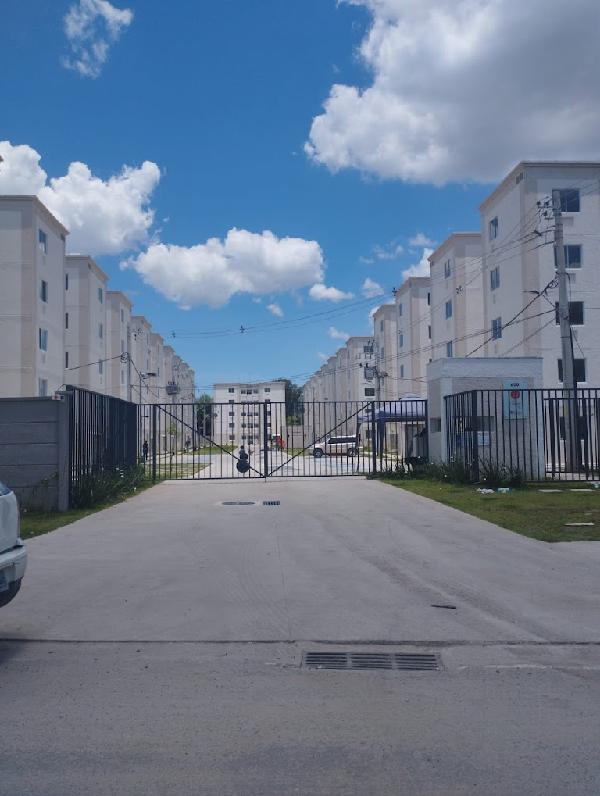 Apartamento no Cond Parque Tulipa