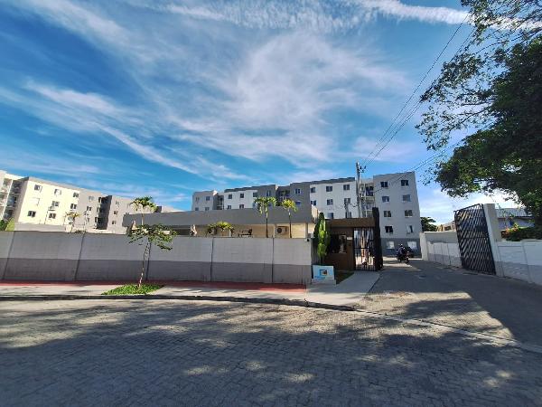 Apartamento no Res Carioca Park Ii